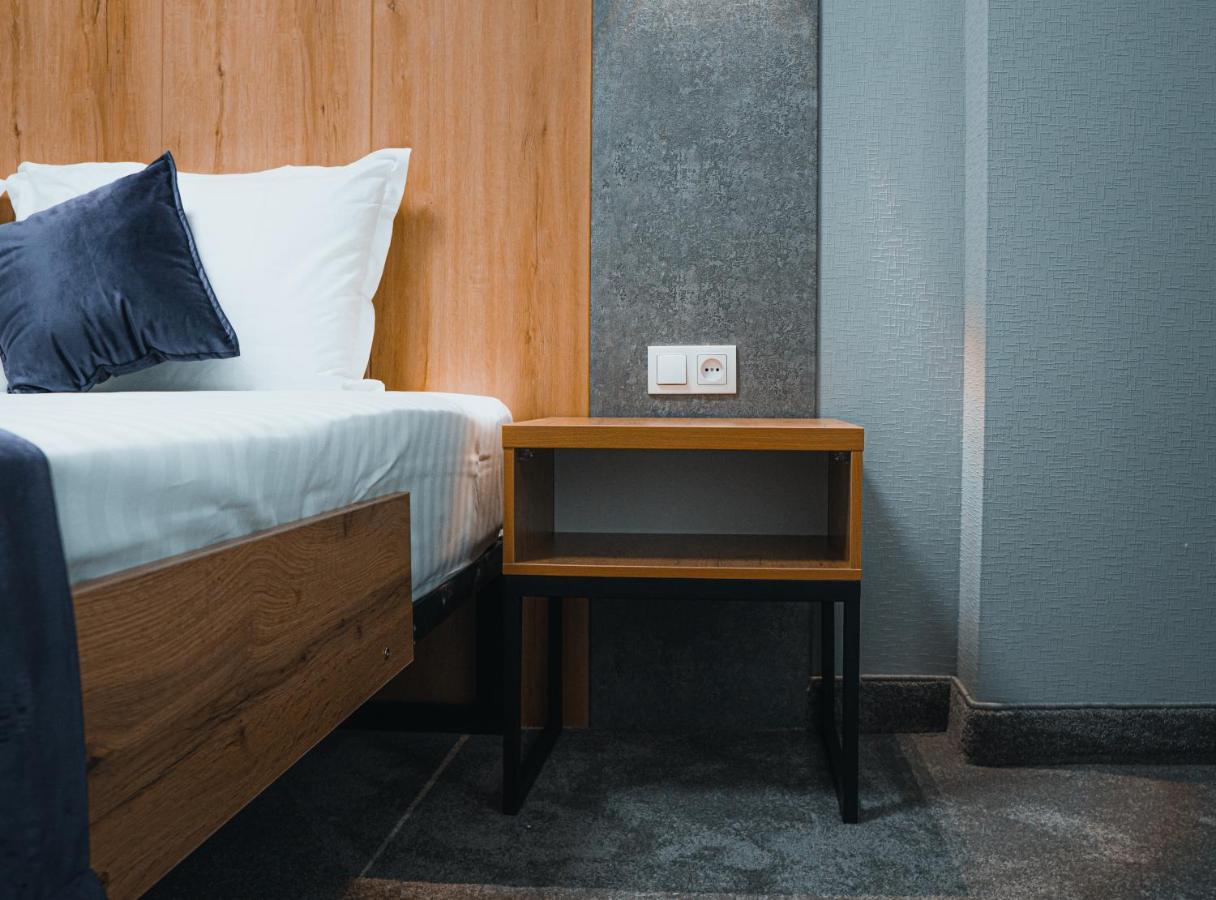 Demure Hotel ทาชเคนต์ ภายนอก รูปภาพ