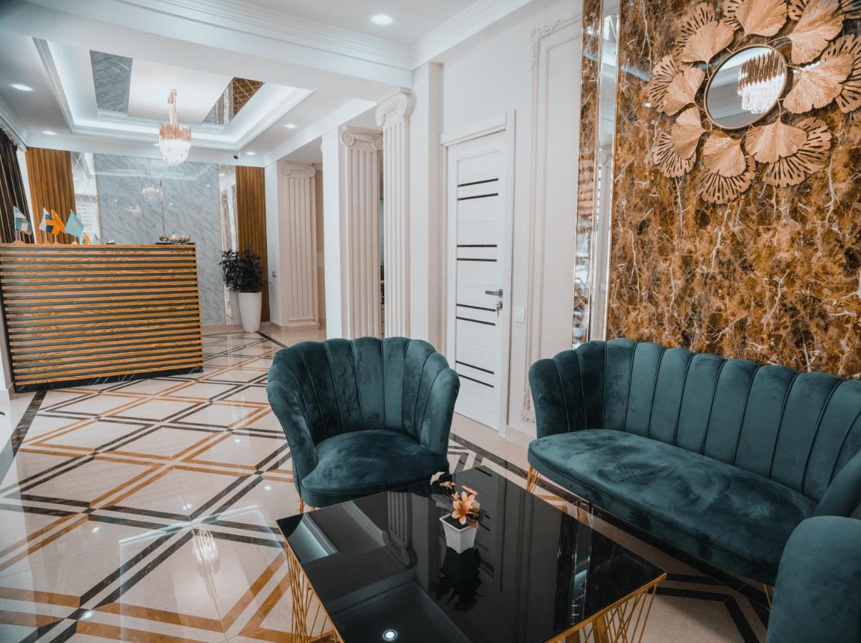Demure Hotel ทาชเคนต์ ภายนอก รูปภาพ