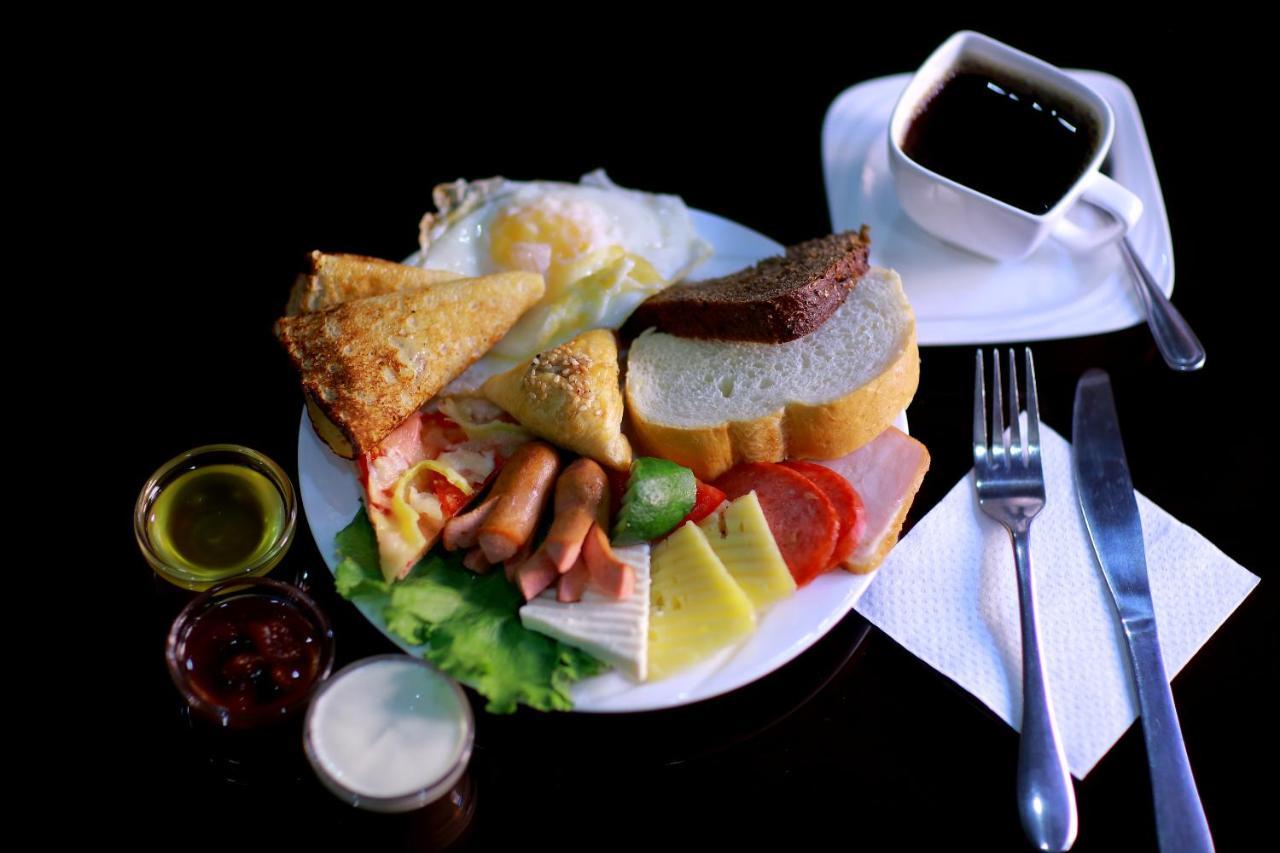Demure Hotel ทาชเคนต์ ภายนอก รูปภาพ