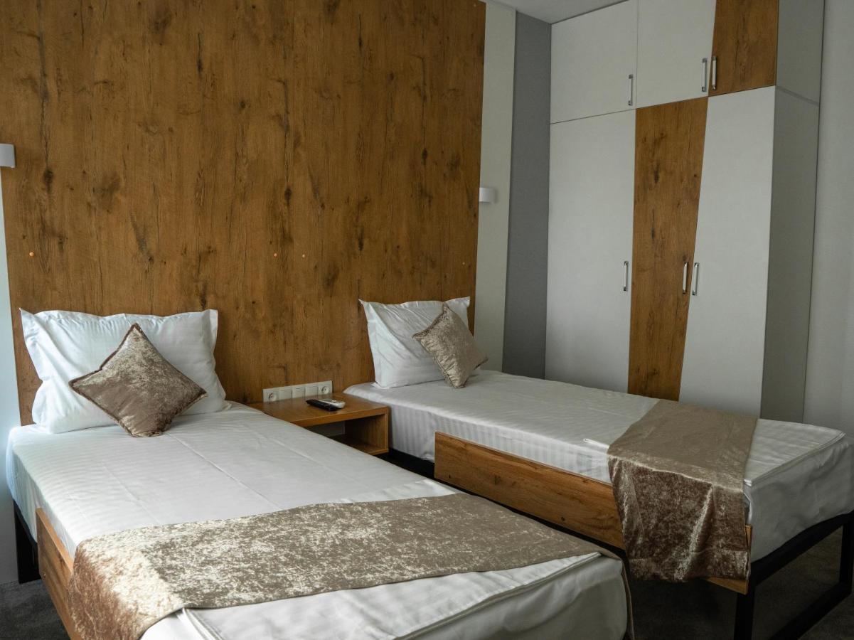 Demure Hotel ทาชเคนต์ ภายนอก รูปภาพ