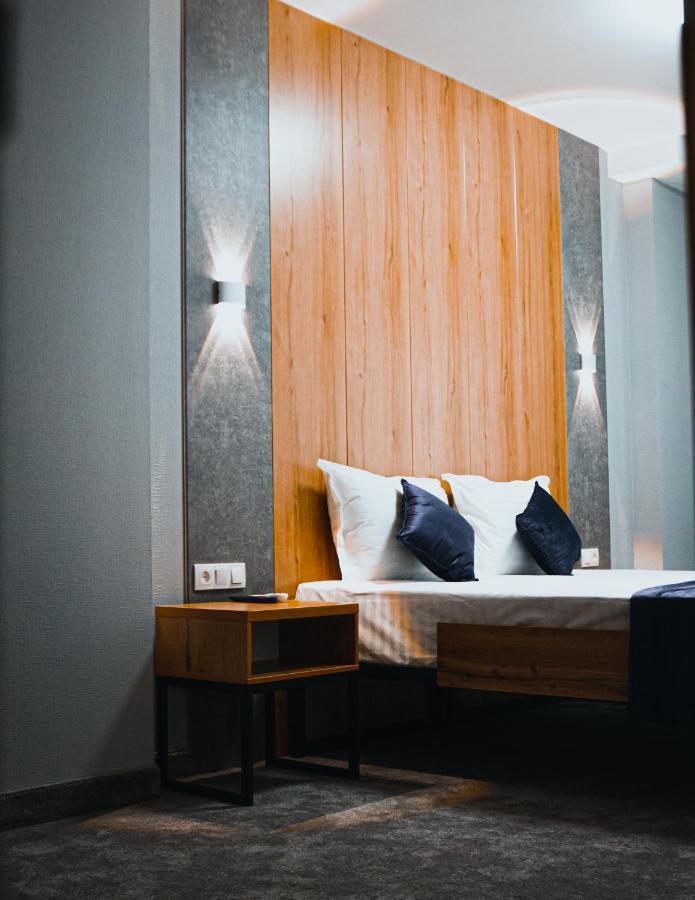 Demure Hotel ทาชเคนต์ ภายนอก รูปภาพ